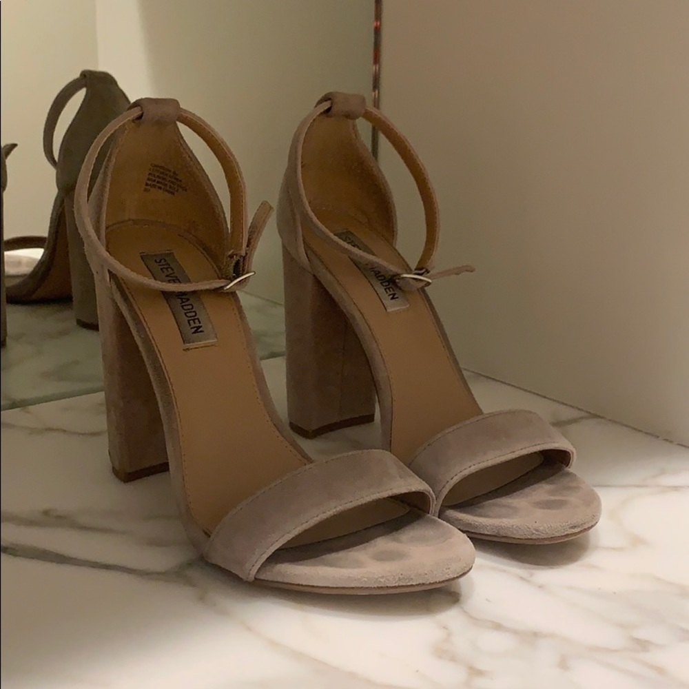 Steve Madden suede heels